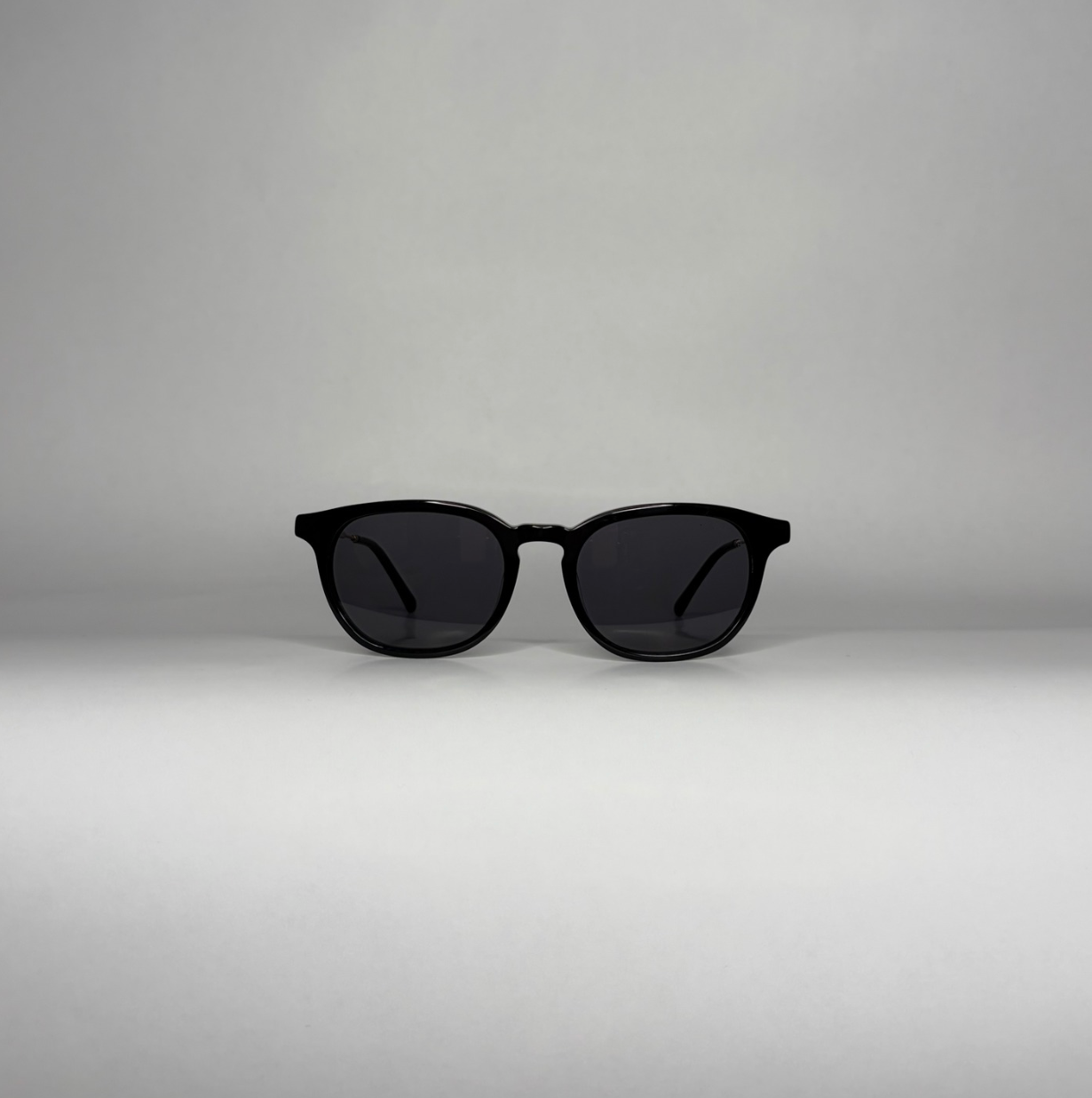 B1 Titan Svart/Svart